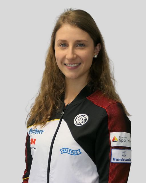Michelle Skeries
