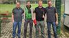 Foto: Michaelis / v.l. Jochen Michaelis (Ligaleiter) mit dem Siegerteam des ASC Göppingen Gebhard Fürst, Benjamin Hügler und Louis Fürst.