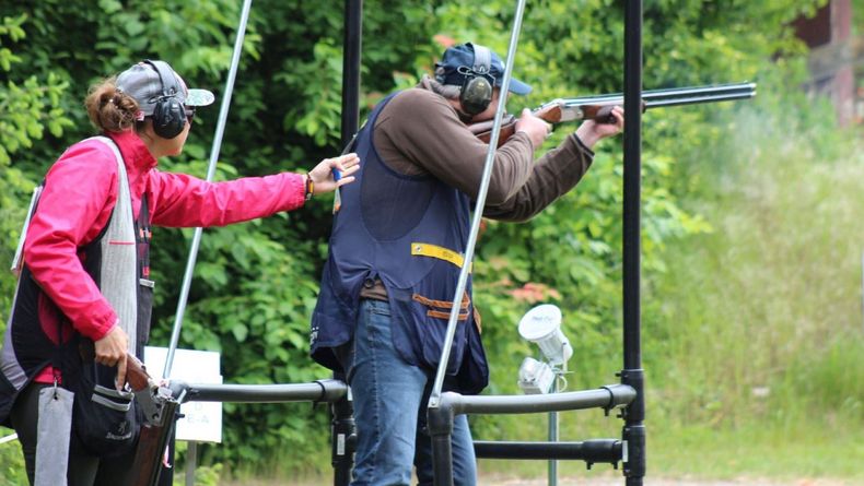 Foto: Martina Brandes / Die Teilnehmer fanden perfekte Bedingungen bei der ersten FITASC Compak-DM in Coesfeld vor.
