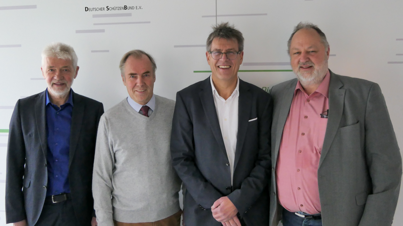 Foto: DSB / Franz Steinle (Präsident Skiverband), Hans-Heinrich von Schönfels (Präsident Deutscher Schützenbund), Thomas Weickert (Präsident DOSB), Andreas Michelmann (Präsident Deutscher Handball Bund)