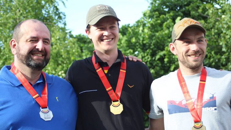 Foto: Martina Brandes / Strahlende Gewinner in der Männerklasse mit v.l. Markus Leibinger, Johannes Kesselstatt und Johannes Unverdorben.