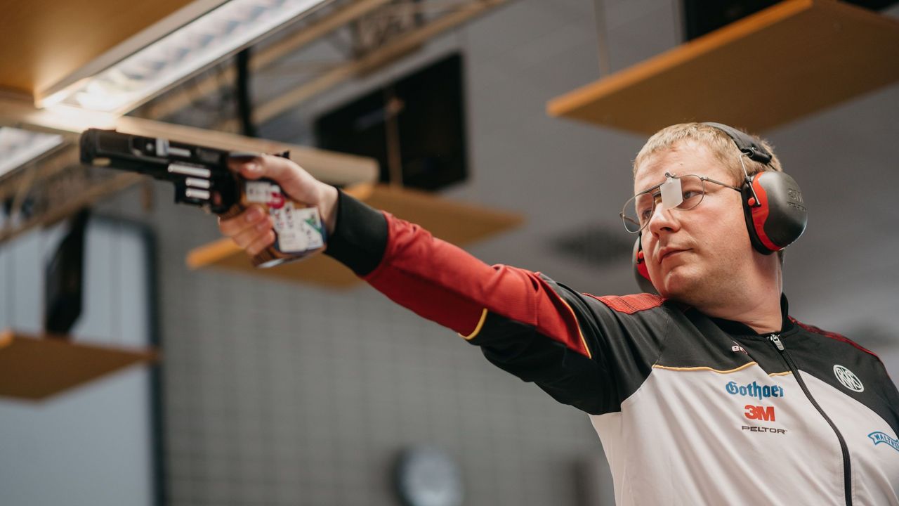 Foto: DSB / Demnächst reicht Christian Reitz und den Schnellfeuerpistolen-Schützen Platz acht in der Qualifikation, um in das Halbfinale einzuziehen.