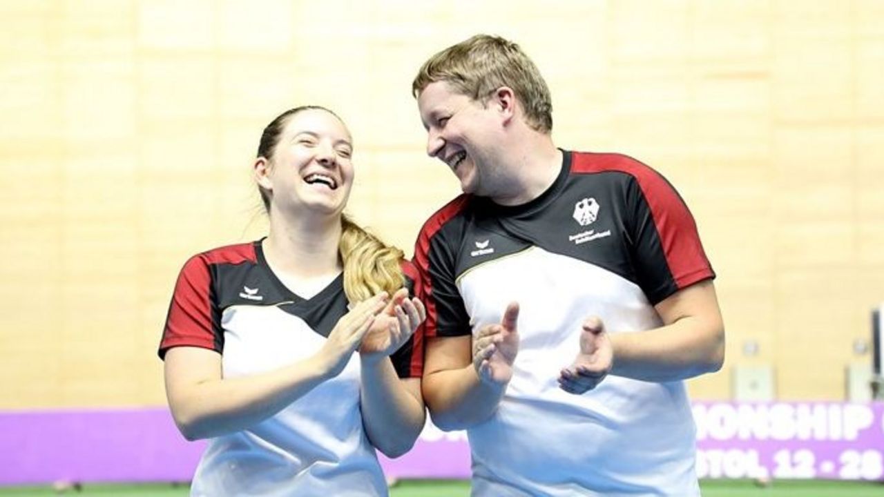 Foto: ISSF / Applaus für Doreen Vennekamp und Christian Reitz, die wie sieben weitere DSB-Schützen am Weltcupfinale in Kairo teilnehmen werden.