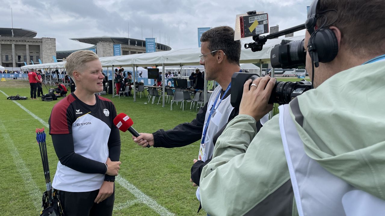 Foto: DSB / ZDF und ARD/RBB waren vor Ort, um beim offiziellen Training Bilder einzufangen und mit den DSB-Athleten, hier Michelle Kroppen, zu sprechen.