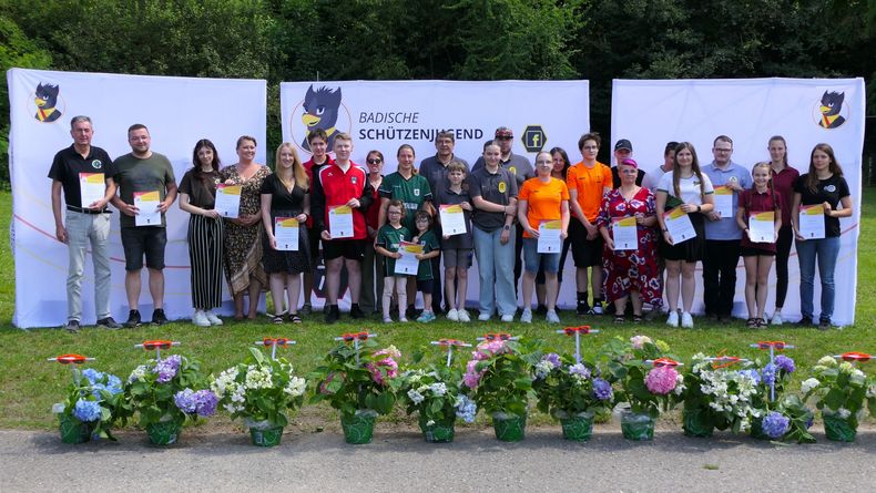 Foto: BSV / Der Badische Sportschützenverband zeichnete 15 Vereine mit dem Anerkennungspreis aus. Foto: BSV / Der Badische Sportschützenverband zeichnete 15 Vereine mit dem Anerkennungspreis aus.