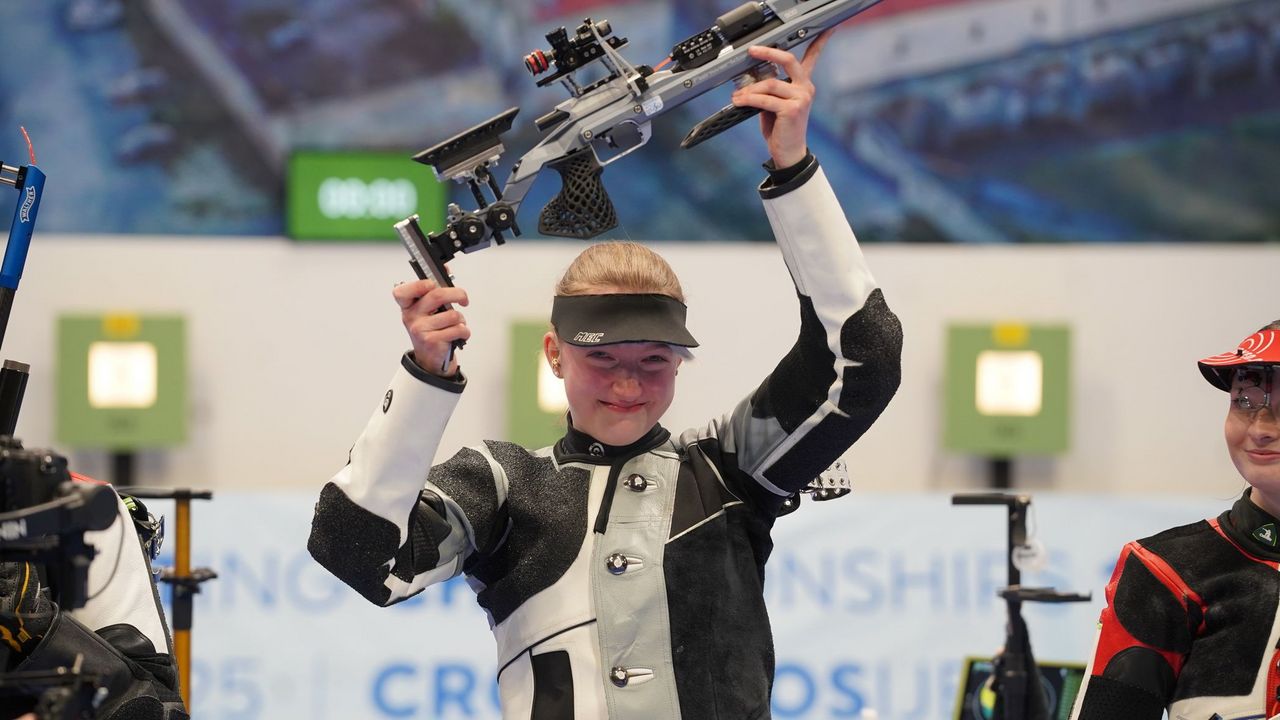 Foto: ESC / Theresa Schnell wurde bei der Druckluft-EM in Osijek 2025 u.a. Einzel-Europameisterin und freut sich nun auf ihren Start beim European Youth Olympic Festival.