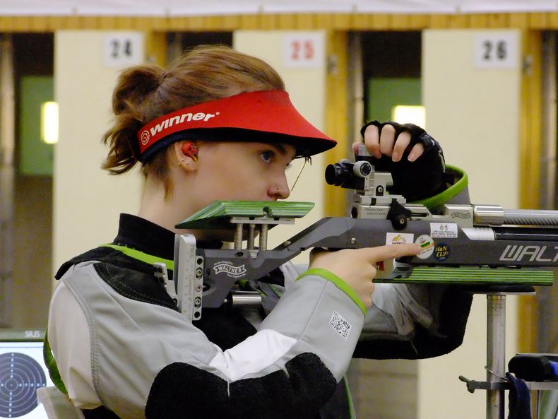 Foto: Michael Eisert / Melissa Ruschel belegte als beste deutsche Juniorin Platz 18 mit dem Luftgewehr.