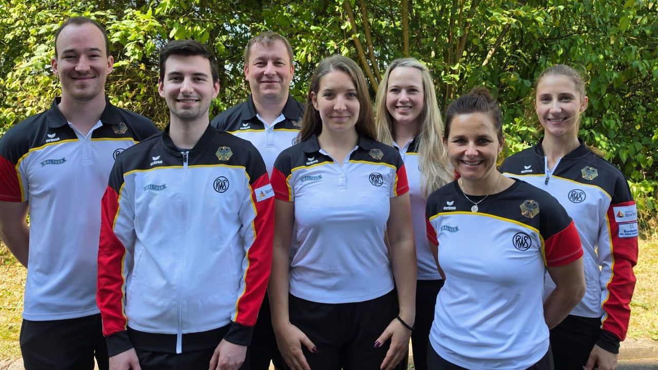 Foto: DSB / So sieht das WM-Pistolenteam, vorbehaltlich der Zustimmung des BA Spitzensport, aus: Paul Fröhlich, Robin Walter, Christian Reitz, Doreen Vennekamp, Josefin Eder, Monika Karsch und Michelle Skeries.