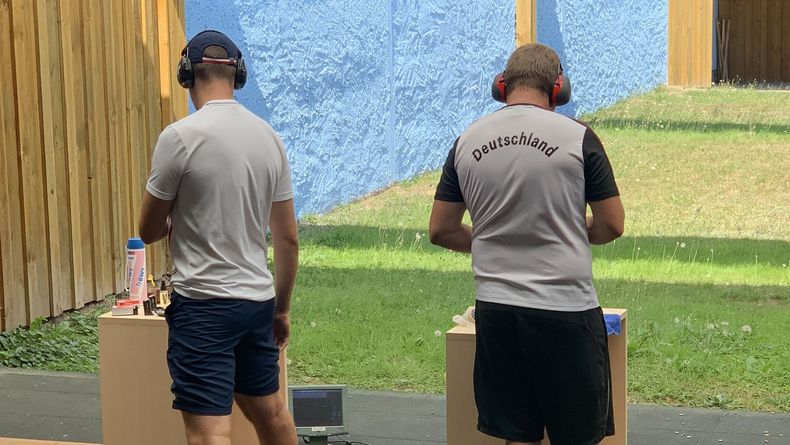Foto: Detlef Glenz / Quiquampoix und Reitz bei dem spannenden Duell um Platz Eins Foto: Detlef Glenz / Quiquampoix und Reitz bei dem spannenden Duell um Platz Eins