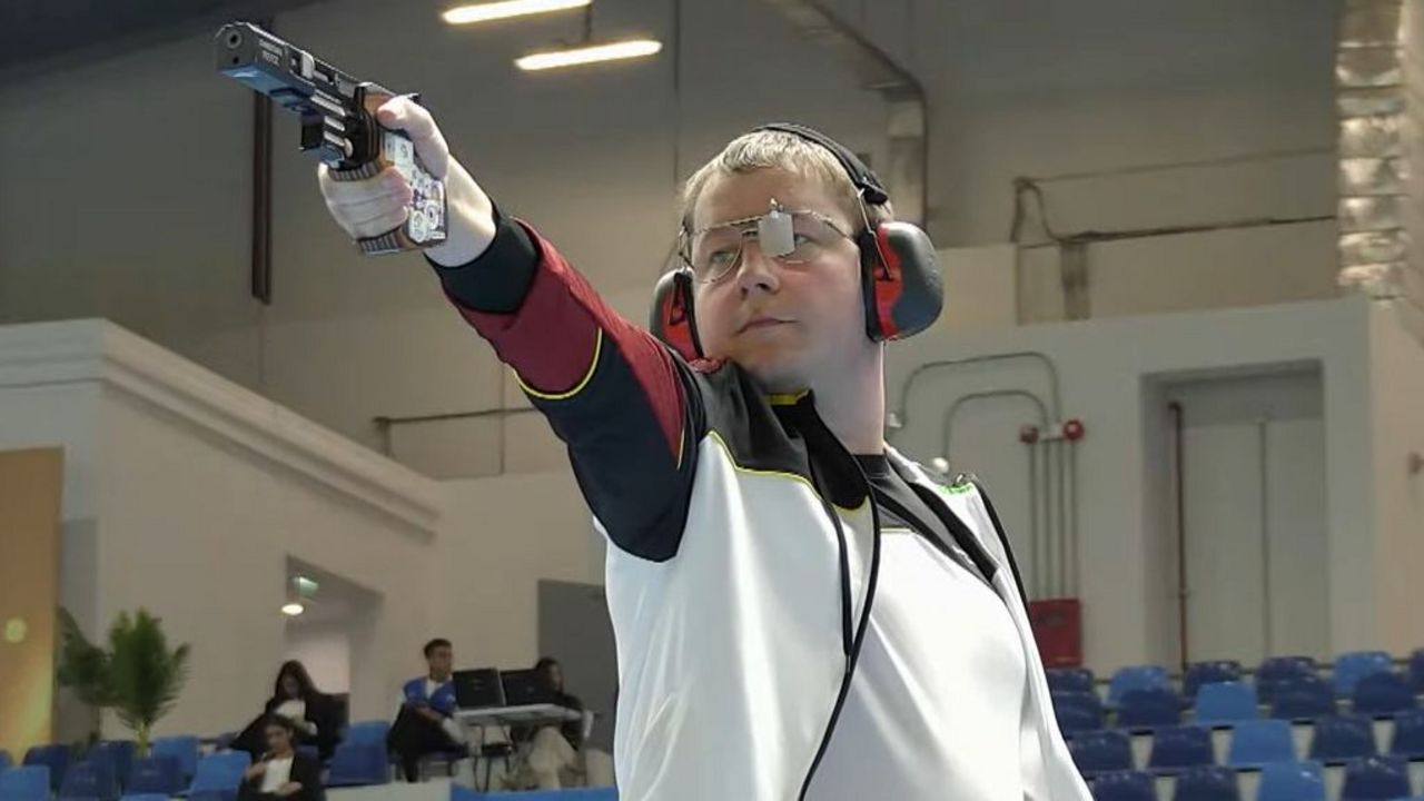 Foto: ISSF / Christian Reitz bei einem seiner unzähligen Weltcups, hier in Kairo.