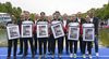 Foto: Eckhard Frerichs / Die Recurve-Teameuropameister wurden von den prominenten Gästen ausgezeichnet.